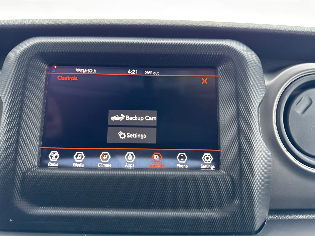 Used 2022 Jeep Gladiator Sport image 20