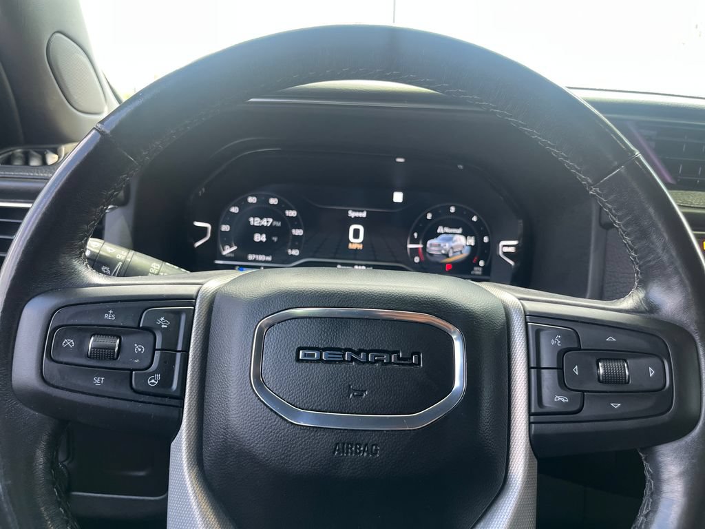 Used 2022 GMC Yukon Denali AWD/4WD image 39