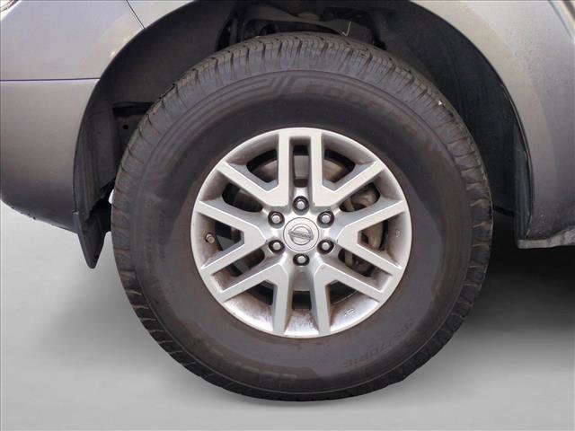 Used 2016 Nissan Frontier SV image 13