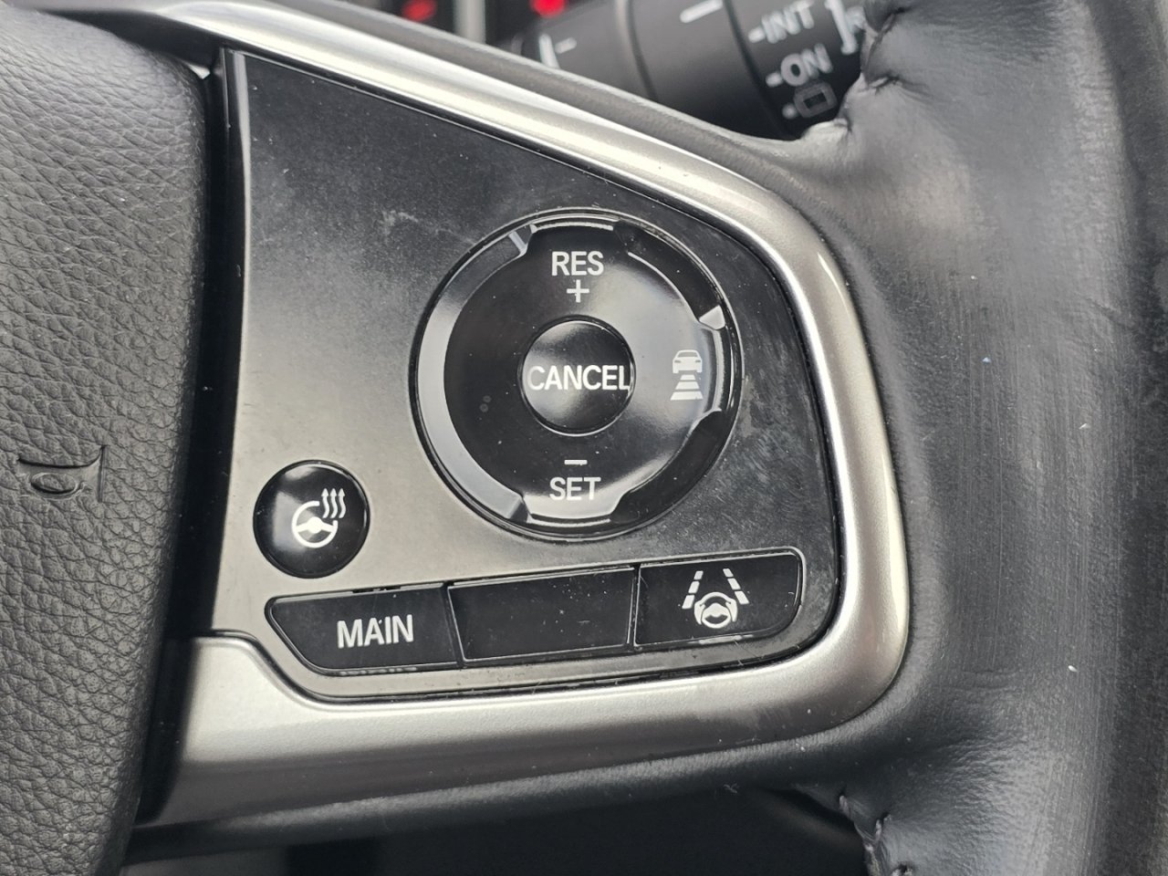 Used 2021 Honda CR-V Touring image 32