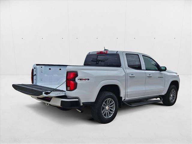 New 2026 Chevrolet Colorado LT w/ LT Convenience Package AWD/4WD image 2
