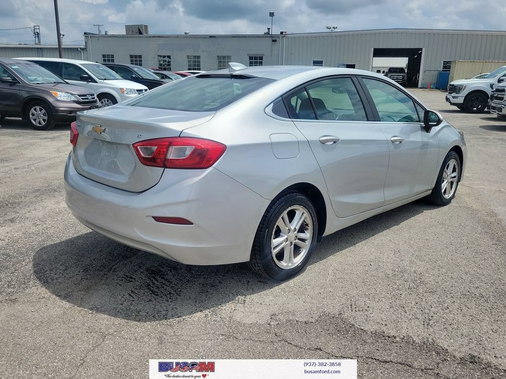 Used 2017 Chevrolet Cruze LT FWD image 27