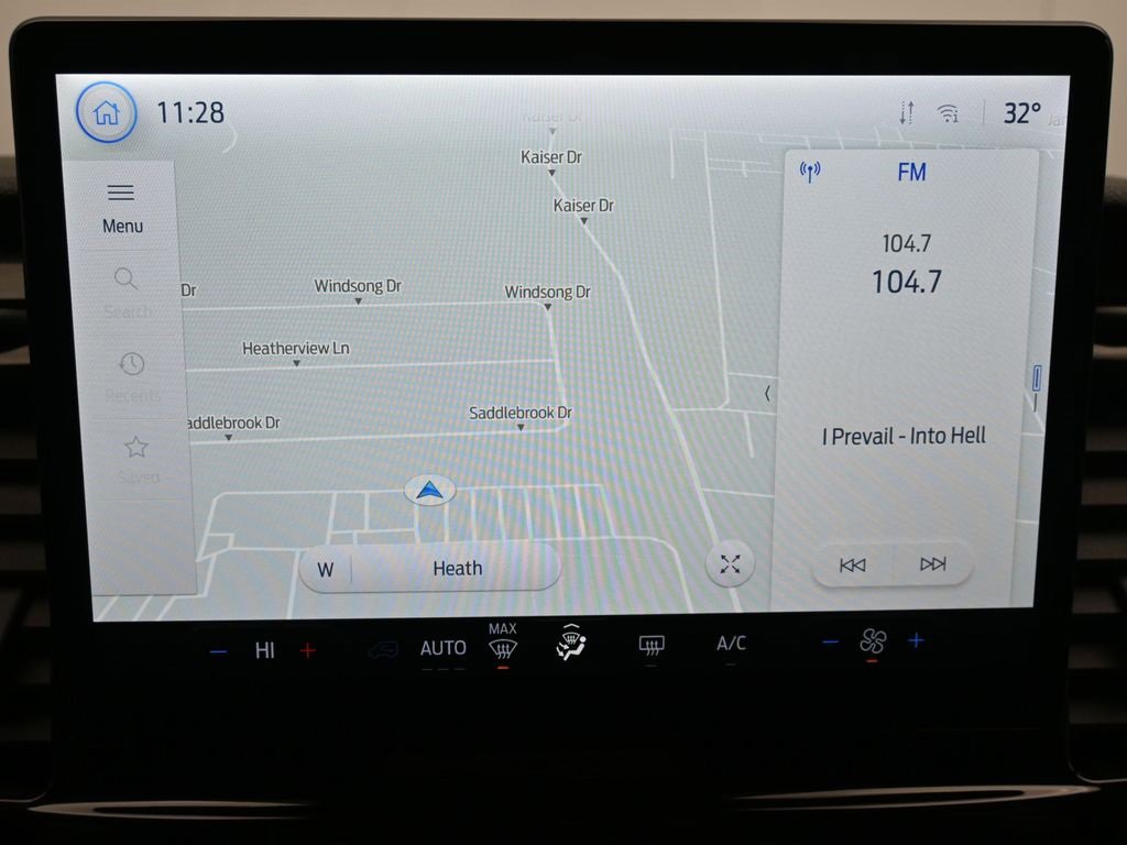 Used 2023 Ford Transit 350 XLT image 23