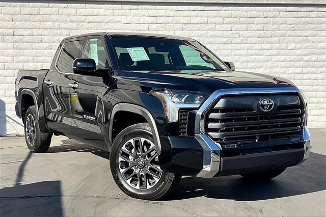 Used 2025 Toyota Tundra Limited image 12