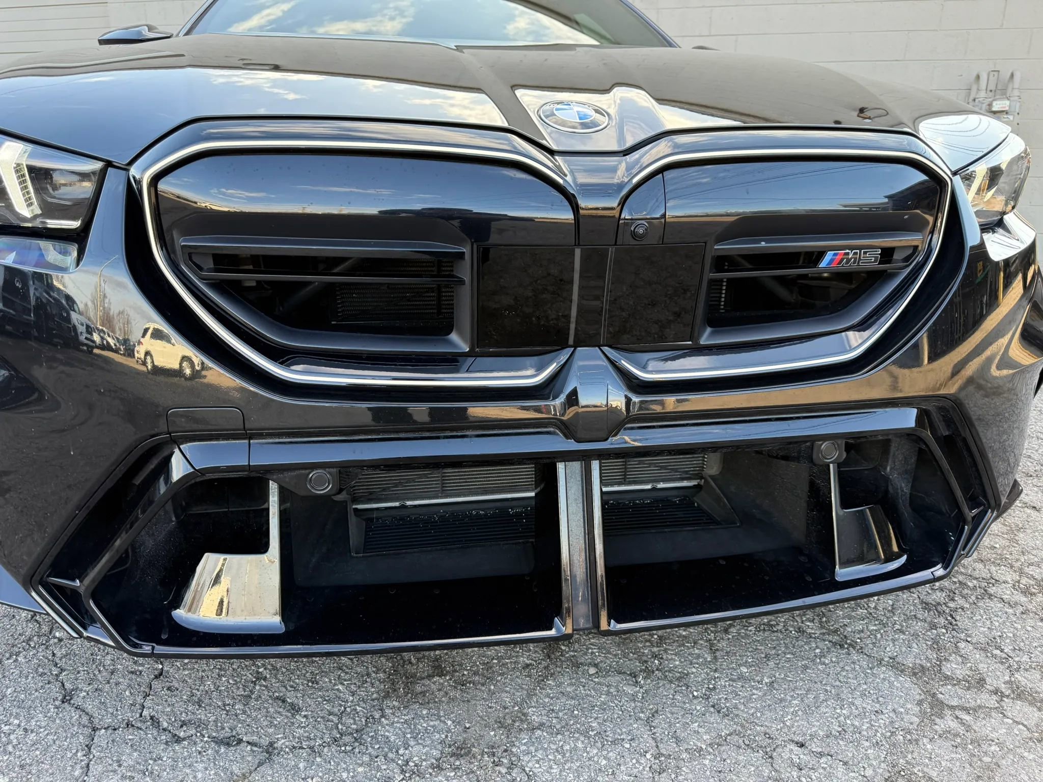 Used 2025 BMW M5 Sedan 4D w/ Executive Package image 38