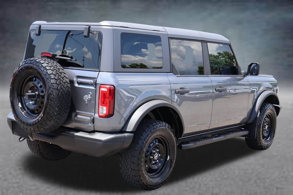 Used 2022 Ford Bronco Black Diamond AWD/4WD image 3