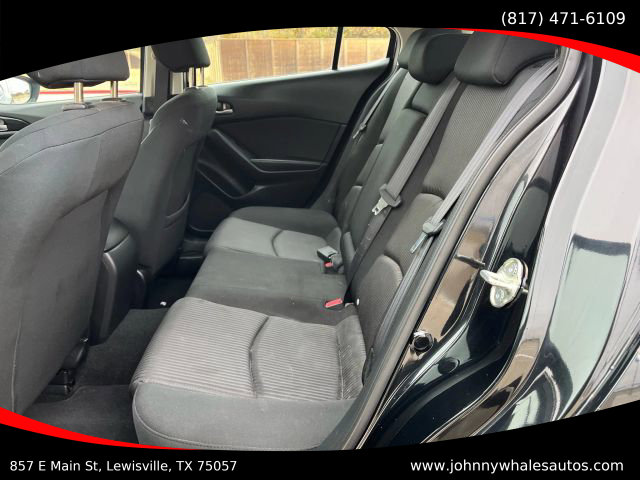 Used 2016 MAZDA MAZDA3 i Sport w/ Preferred Equipment Package image 9