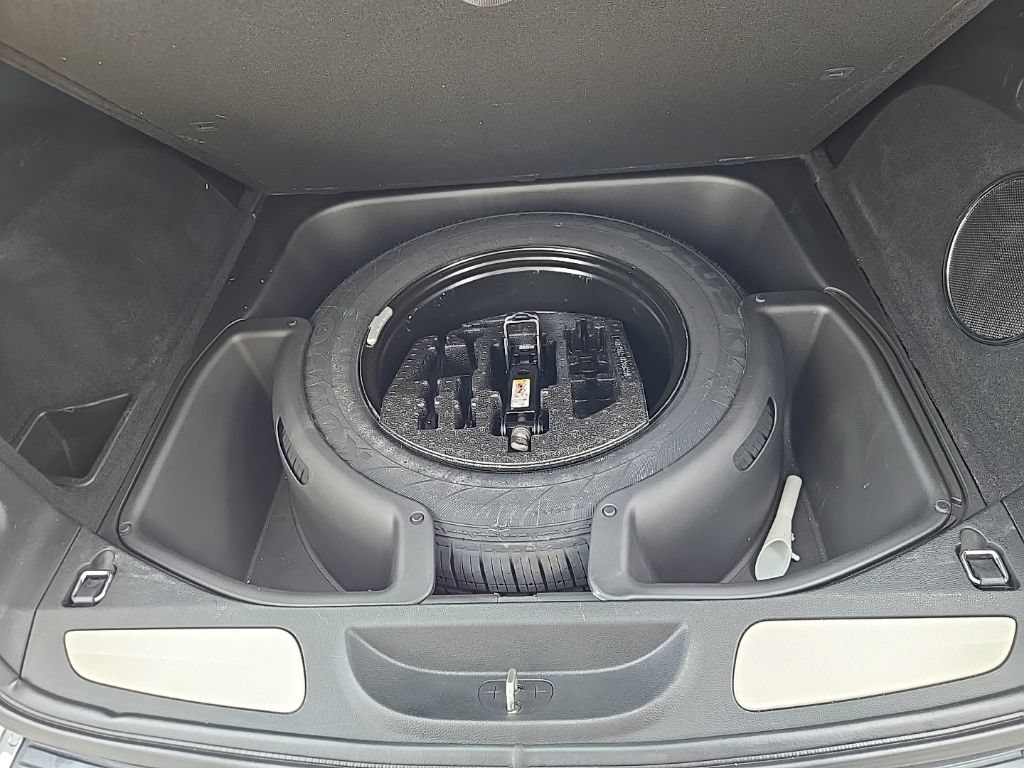 Used 2018 Jeep Grand Cherokee Summit AWD/4WD image 52