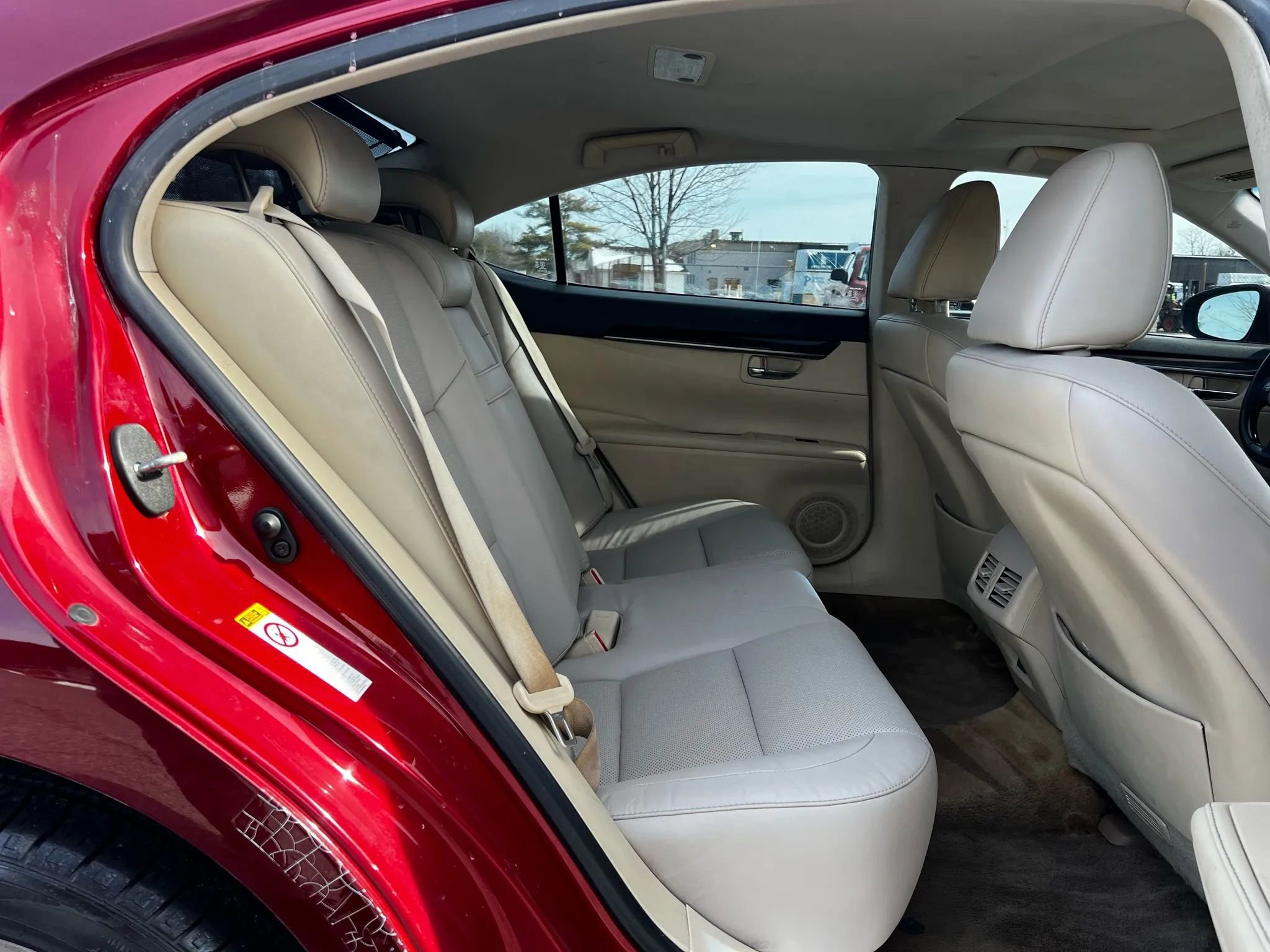 Used 2013 Lexus ES 350 w/ Luxury Pkg image 14