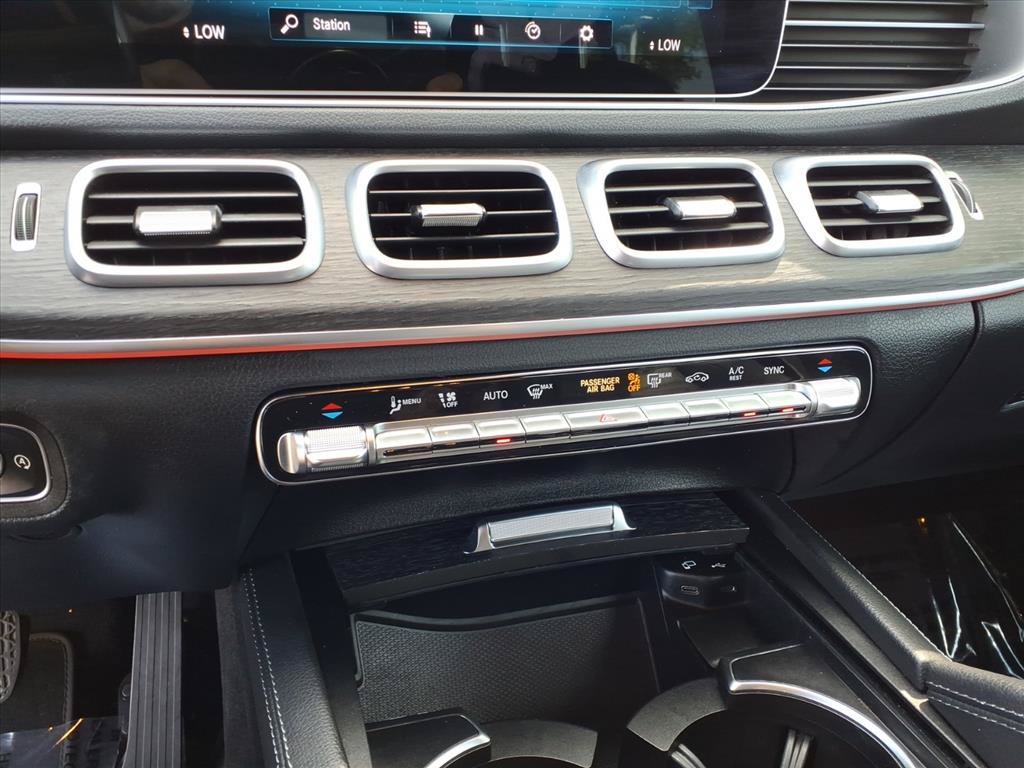 Used 2022 Mercedes-Benz GLE 350 4MATIC image 11