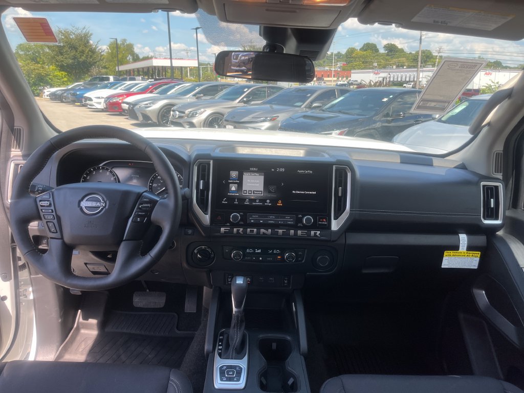 Certified 2026 Nissan Frontier SV w/ All-Weather Content Package AWD/4WD image 24