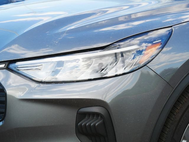 Used 2025 Ford Escape ST-Line AWD/4WD image 10