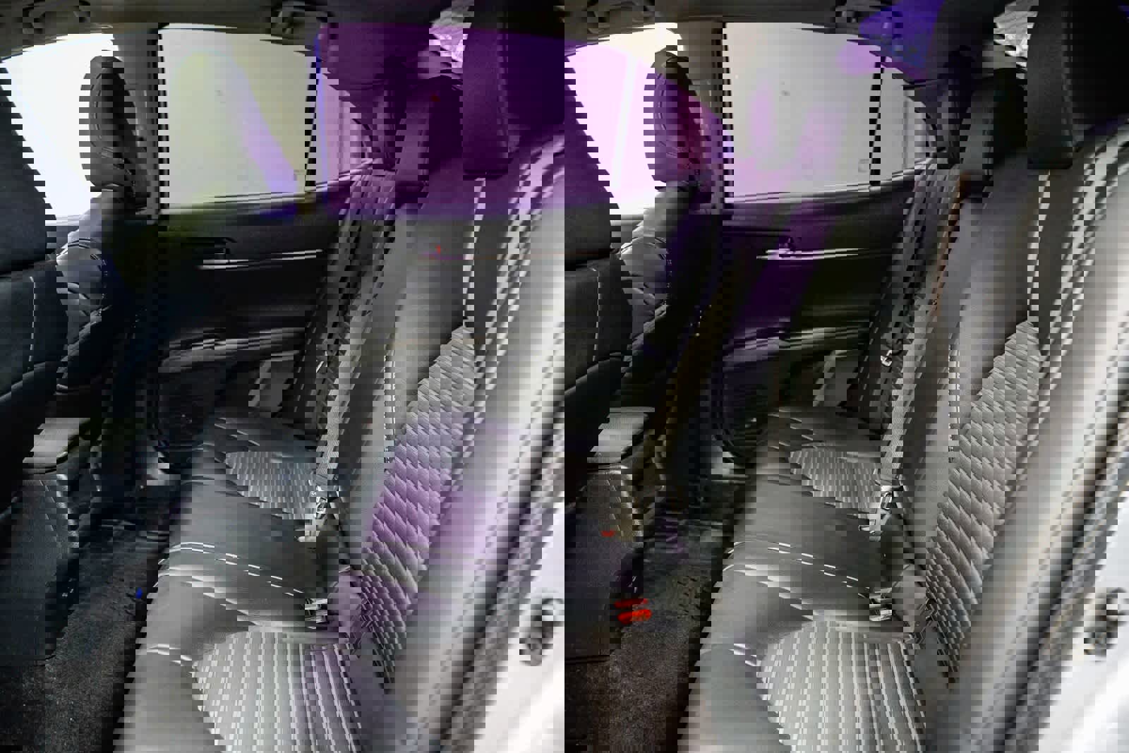 Used 2022 Toyota Camry SE image 18