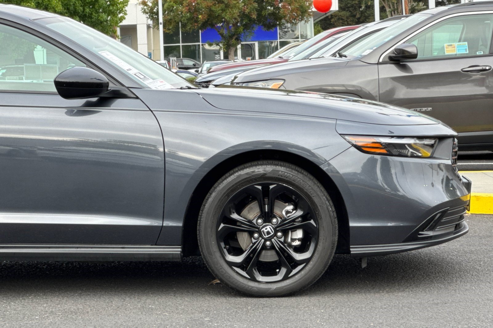 Used 2025 Honda Accord SE image 34