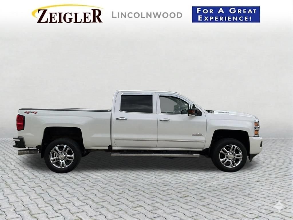 Used 2019 Chevrolet Silverado 2500 High Country w/ Duramax Plus Package AWD/4WD image 7