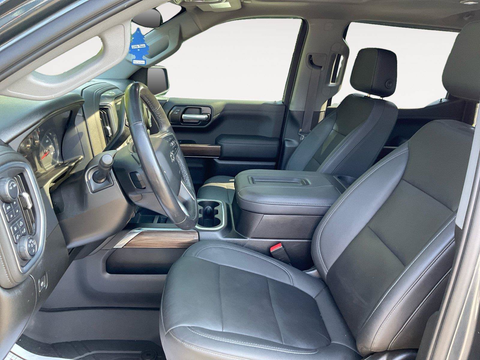 Used 2021 Chevrolet Silverado 1500 LT Trail Boss w/ Convenience Package II AWD/4WD image 9
