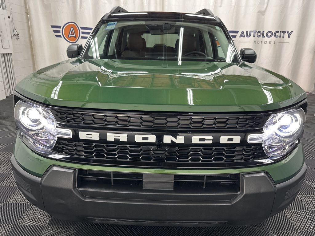 Used 2025 Ford Bronco Sport Outer Banks image 3