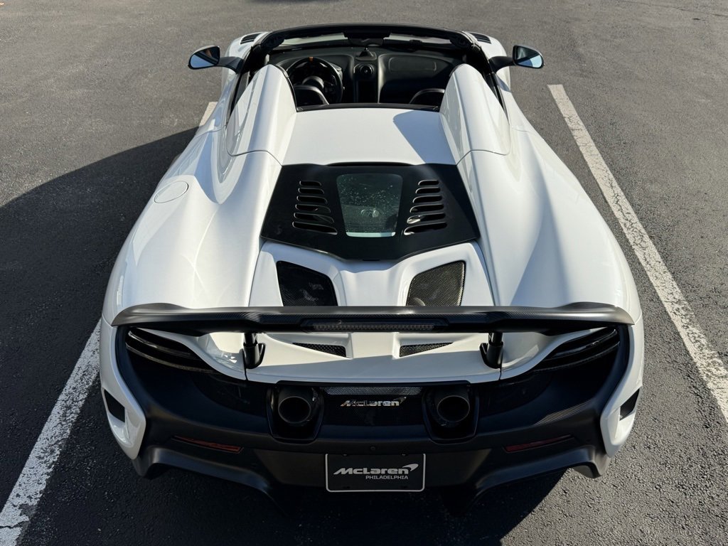 Used 2016 McLaren 675LT Spider image 4
