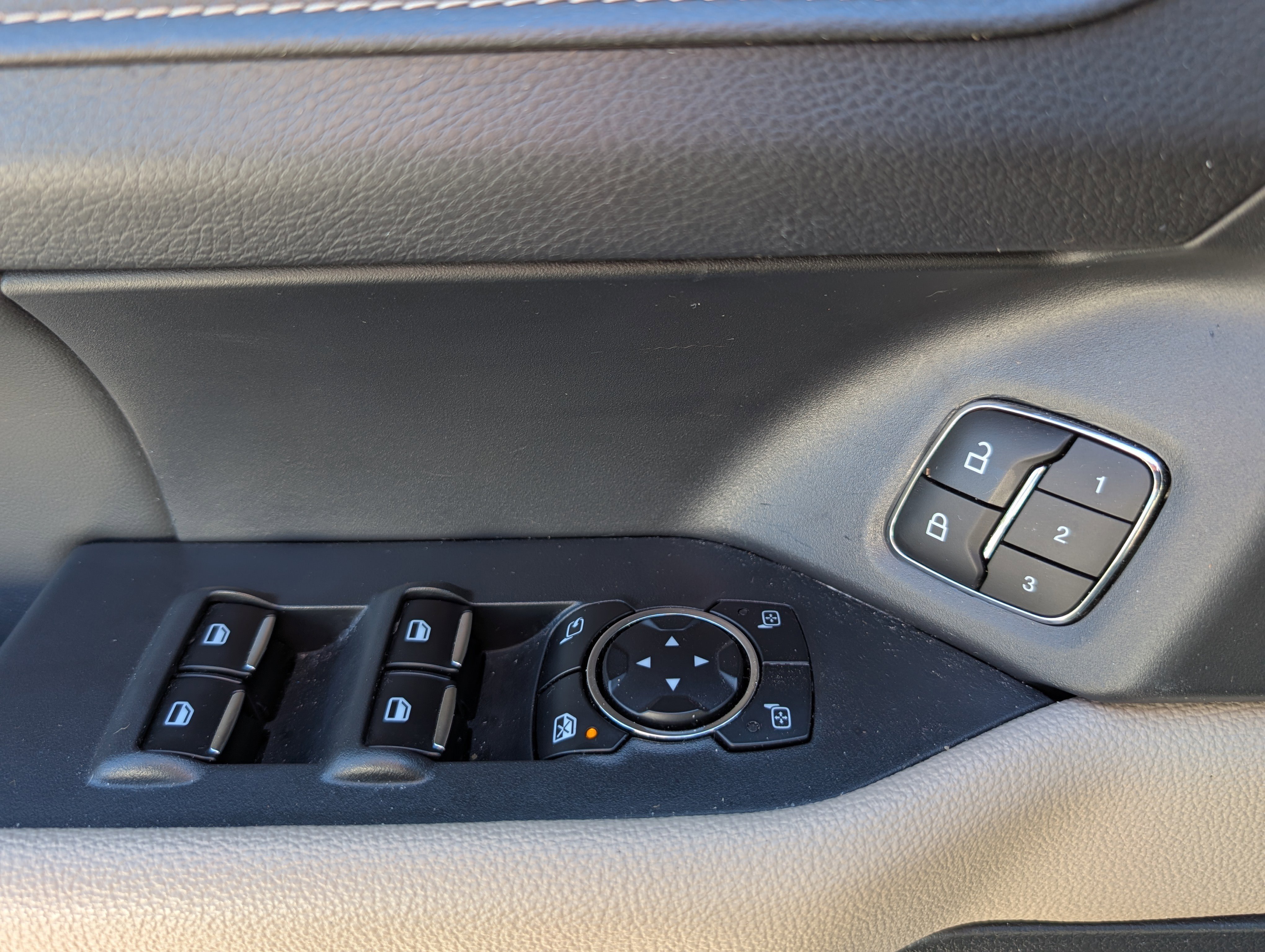 Used 2024 Ford Expedition Max Limited image 20