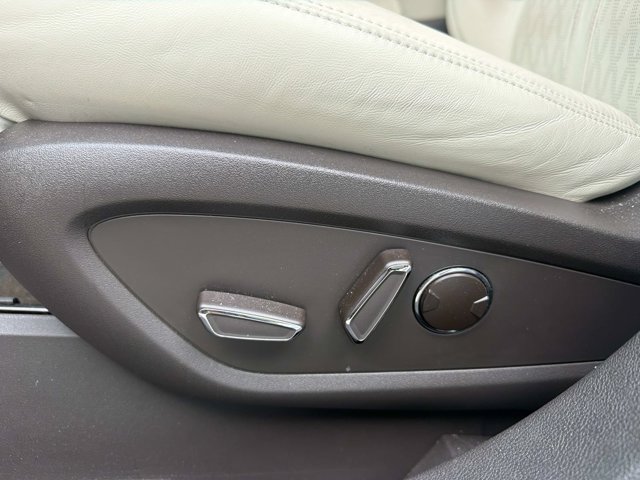 Certified 2022 Lincoln Nautilus Black Label AWD/4WD image 13
