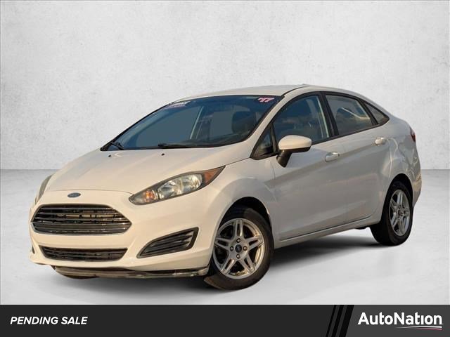 Used 2017 Ford Fiesta SE image 1
