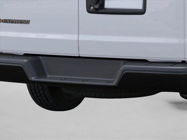 New 2026 Chevrolet Express 2500 Extended RWD image 14