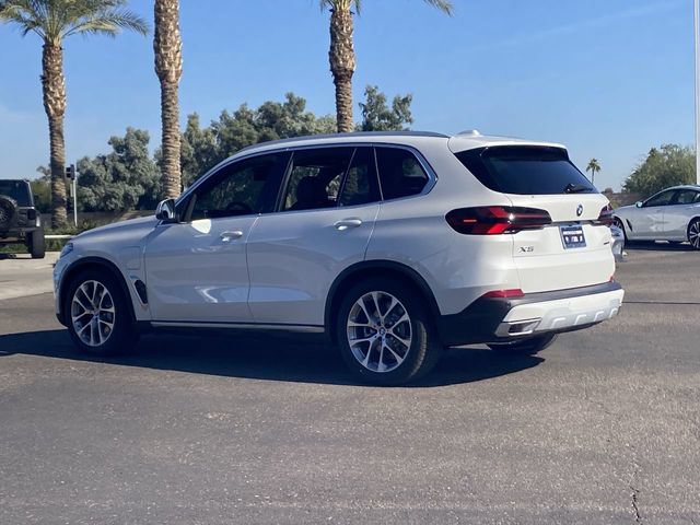 Used 2026 BMW X5 xDrive50e w/ Executive Package AWD/4WD image 8