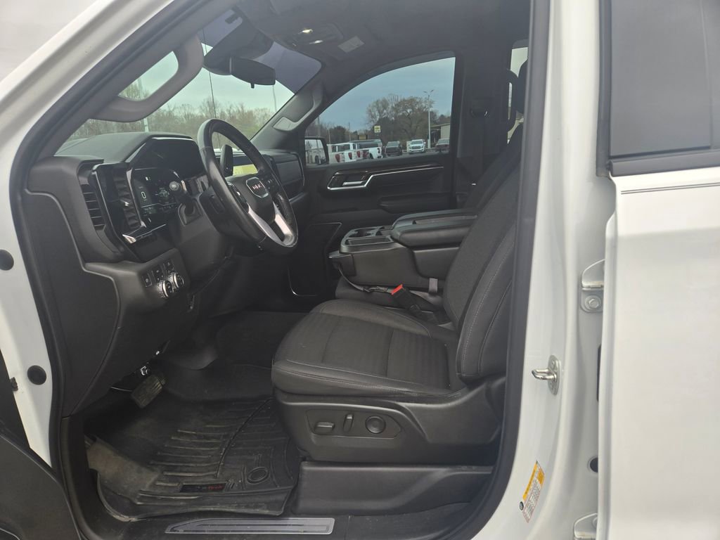 Used 2022 GMC Sierra 1500 Elevation image 6