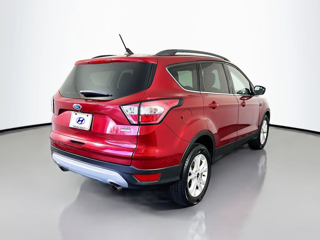 Used 2018 Ford Escape SEL image 5