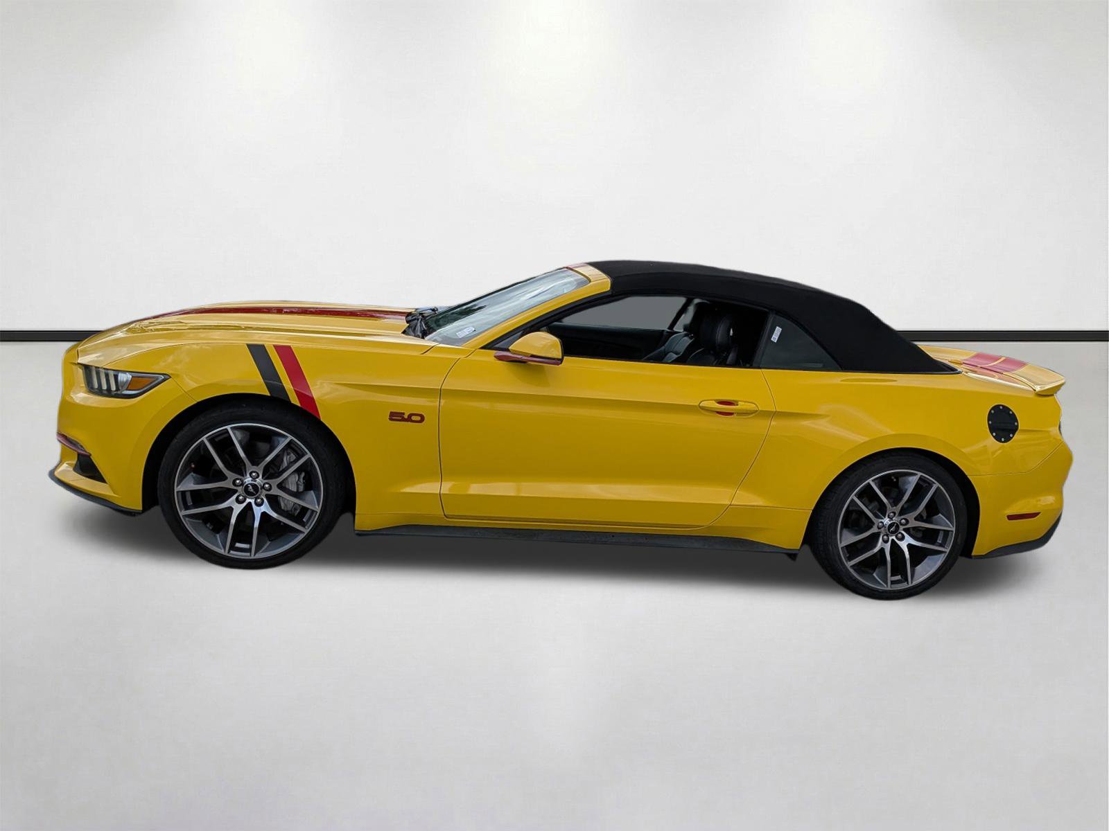 Used 2015 Ford Mustang GT Premium w/ Equipment Group 401A image 7