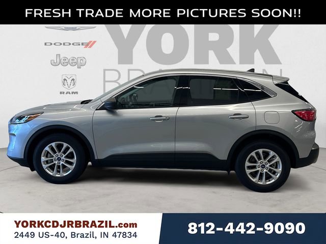 Used 2022 Ford Escape SE w/ Convenience Package image 2