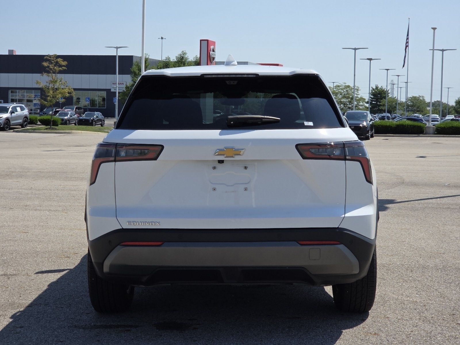 Used 2025 Chevrolet Equinox LT w/ Safety and Technology Package FWD image 15