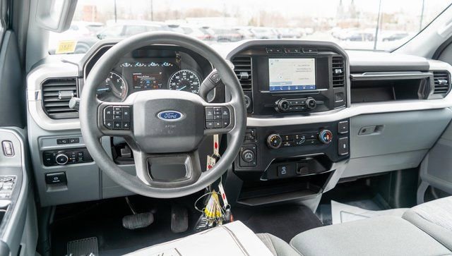 Used 2023 Ford F150 XLT w/ Trailer Tow Package AWD/4WD image 12