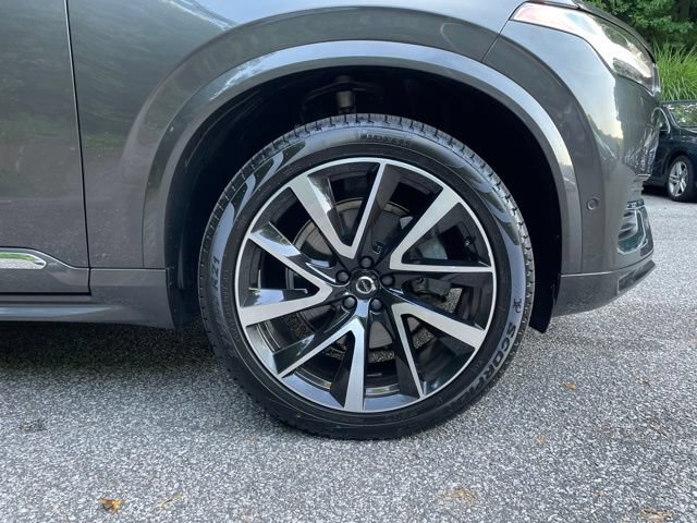 Certified 2024 Volvo XC90 B5 Plus AWD/4WD image 27