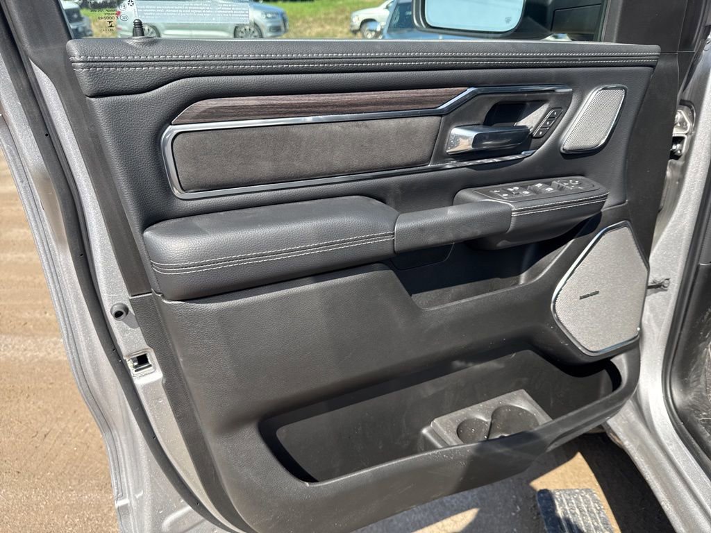New 2026 RAM 1500 Laramie w/ Night Edition AWD/4WD image 20