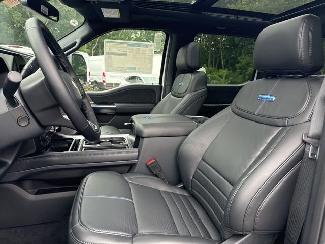 New 2025 Ford F250 Platinum w/ FX4 Off-Road Package image 10