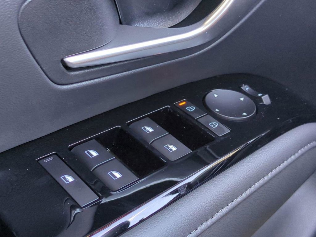 New 2026 Hyundai Tucson Limited AWD/4WD image 32