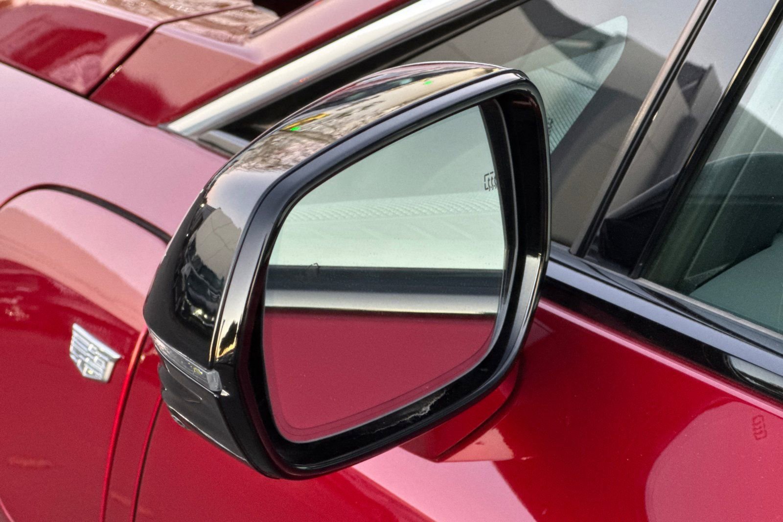 Certified 2025 Cadillac Optiq Luxury 1 image 48