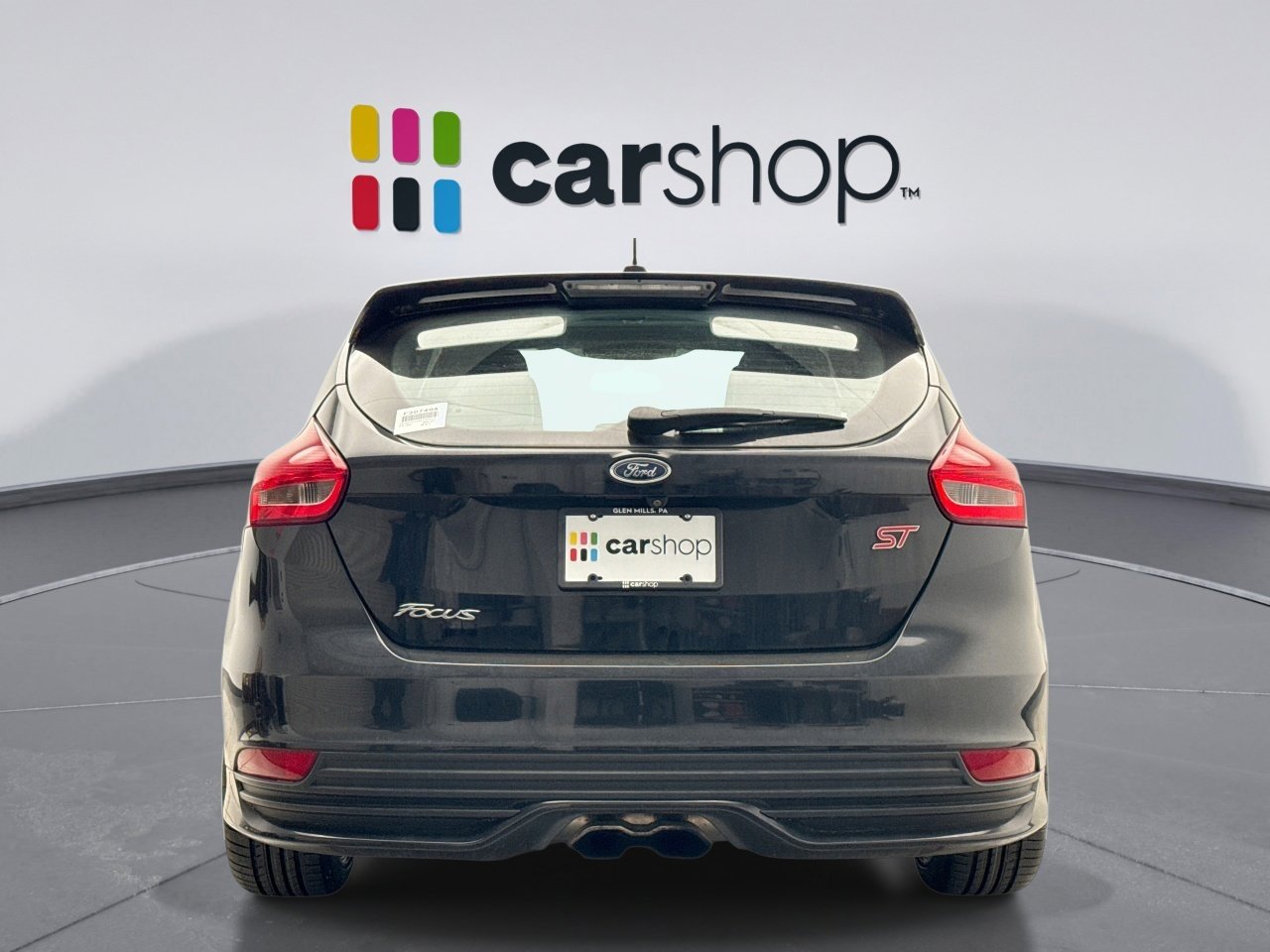 Used 2017 Ford Focus ST w/ Equipment Group 402A image 4