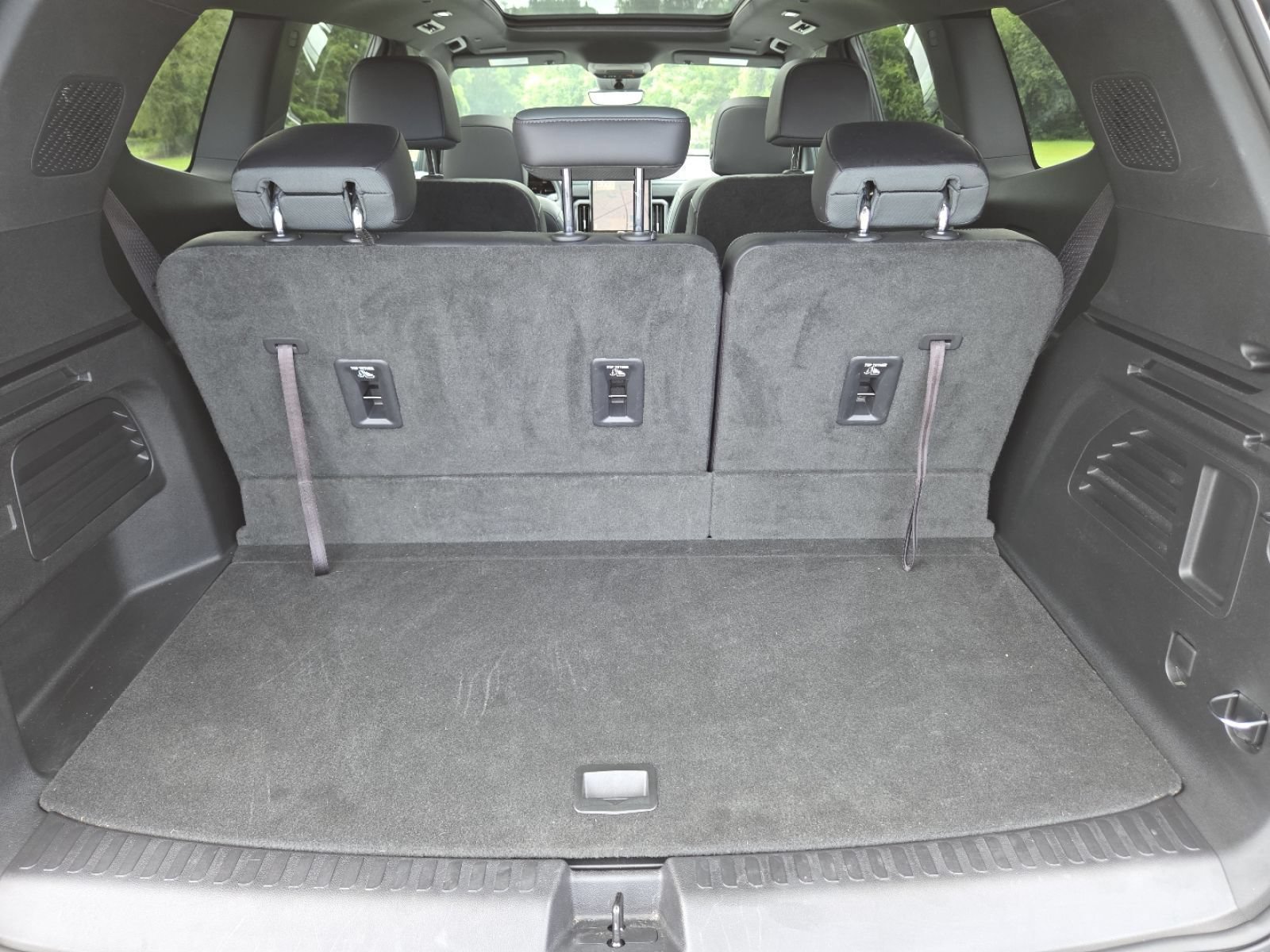Used 2024 GMC Acadia AT4 w/ Super Cruise Package AWD/4WD image 24