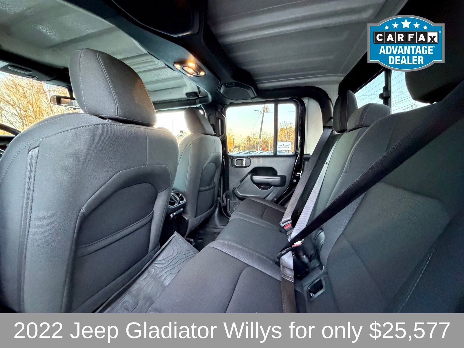 Used 2022 Jeep Gladiator Willys image 10