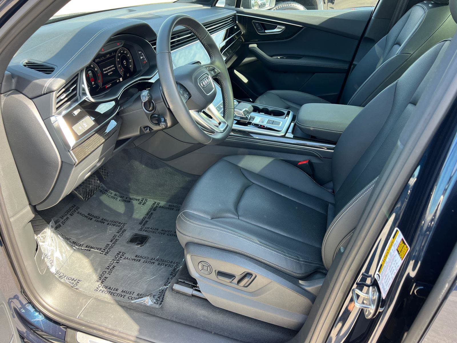 Certified 2025 Audi Q7 2.0T Premium Plus w/ Premium Plus Package AWD/4WD image 9