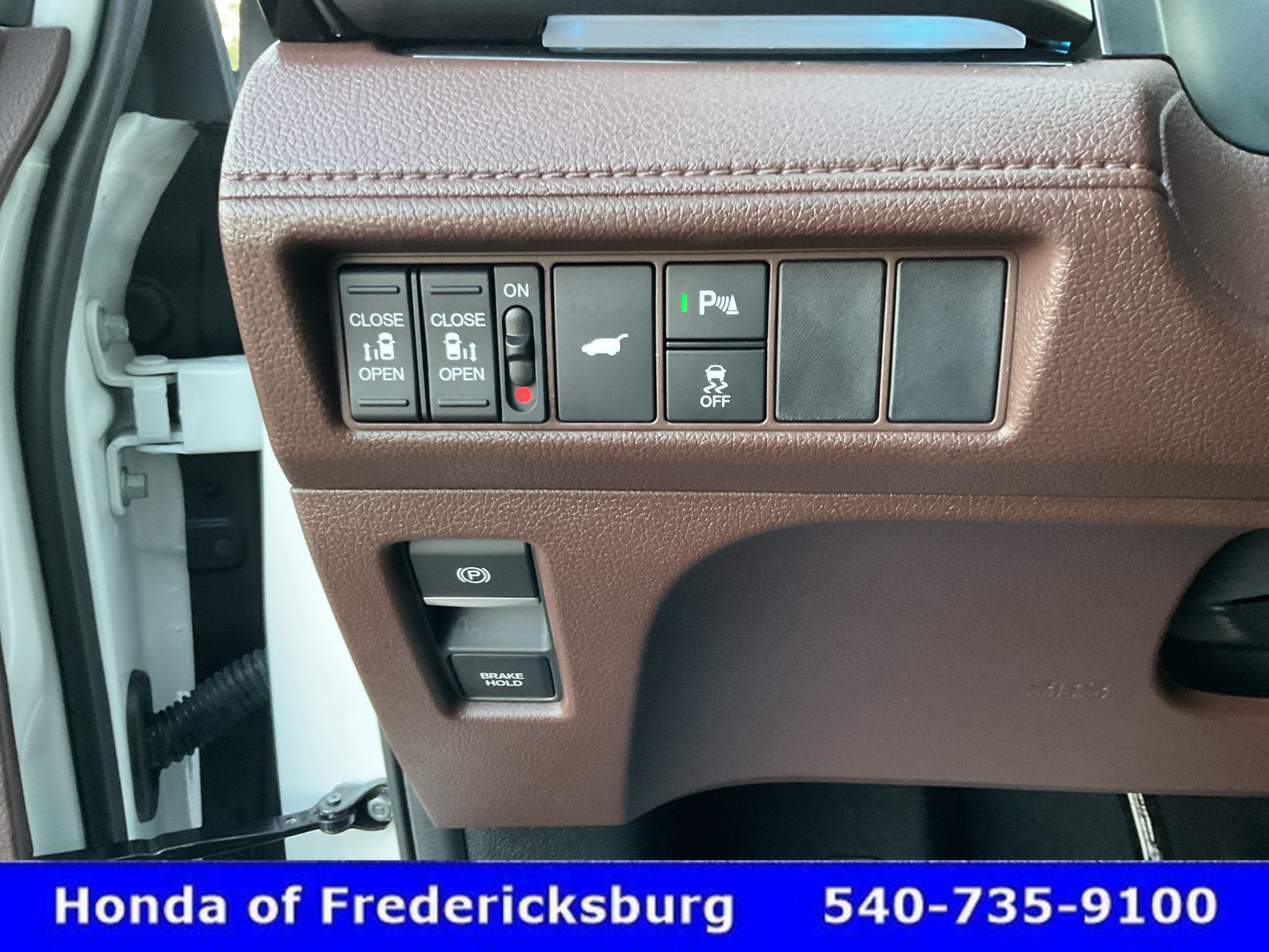 Certified 2026 Honda Odyssey Touring image 44