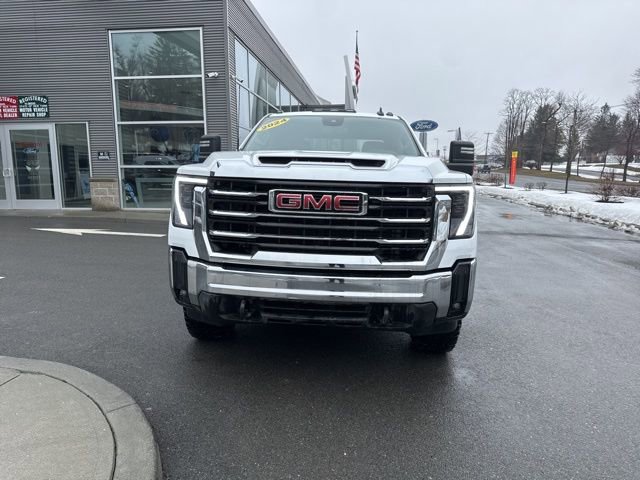 Used 2024 GMC Sierra 3500 SLE w/ SLE Convenience Package AWD/4WD image 3