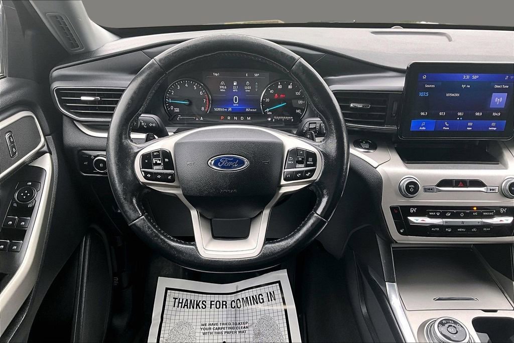 Used 2021 Ford Explorer XLT AWD/4WD image 2