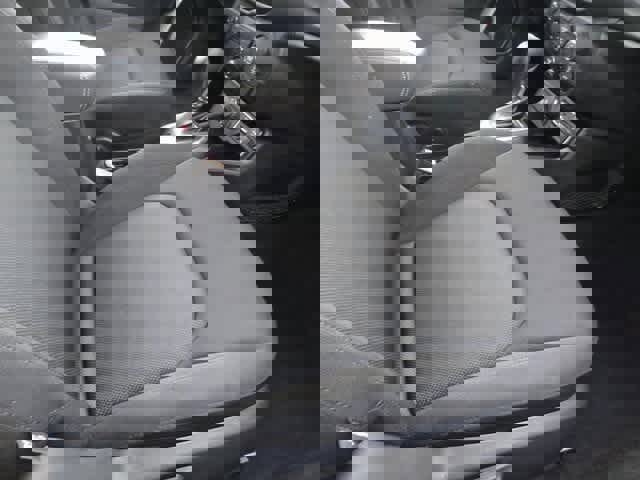 Used 2023 Jeep Renegade Latitude image 25