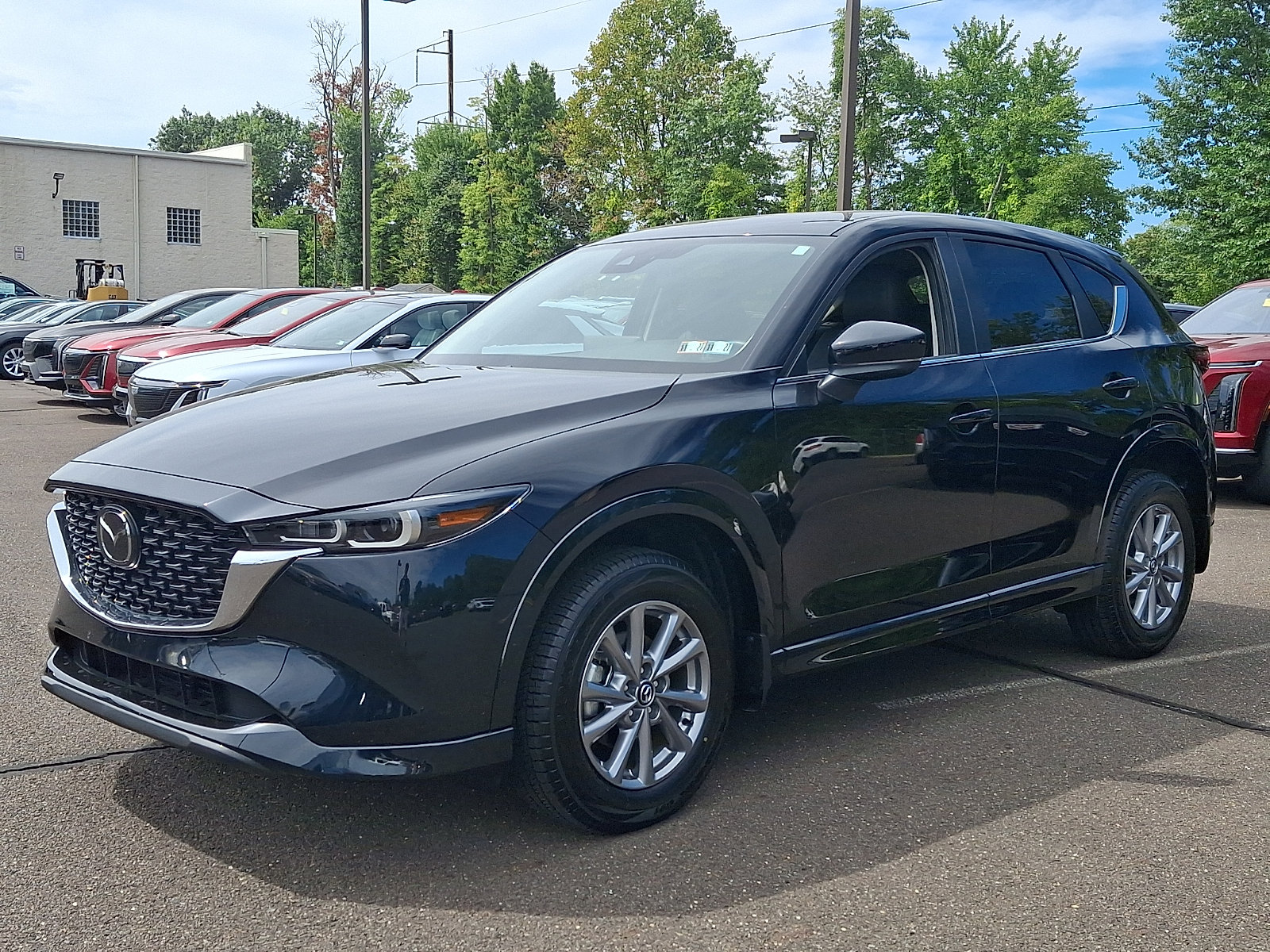 Used 2025 MAZDA CX-5 AWD 2.5 S w/ Select Package image 3
