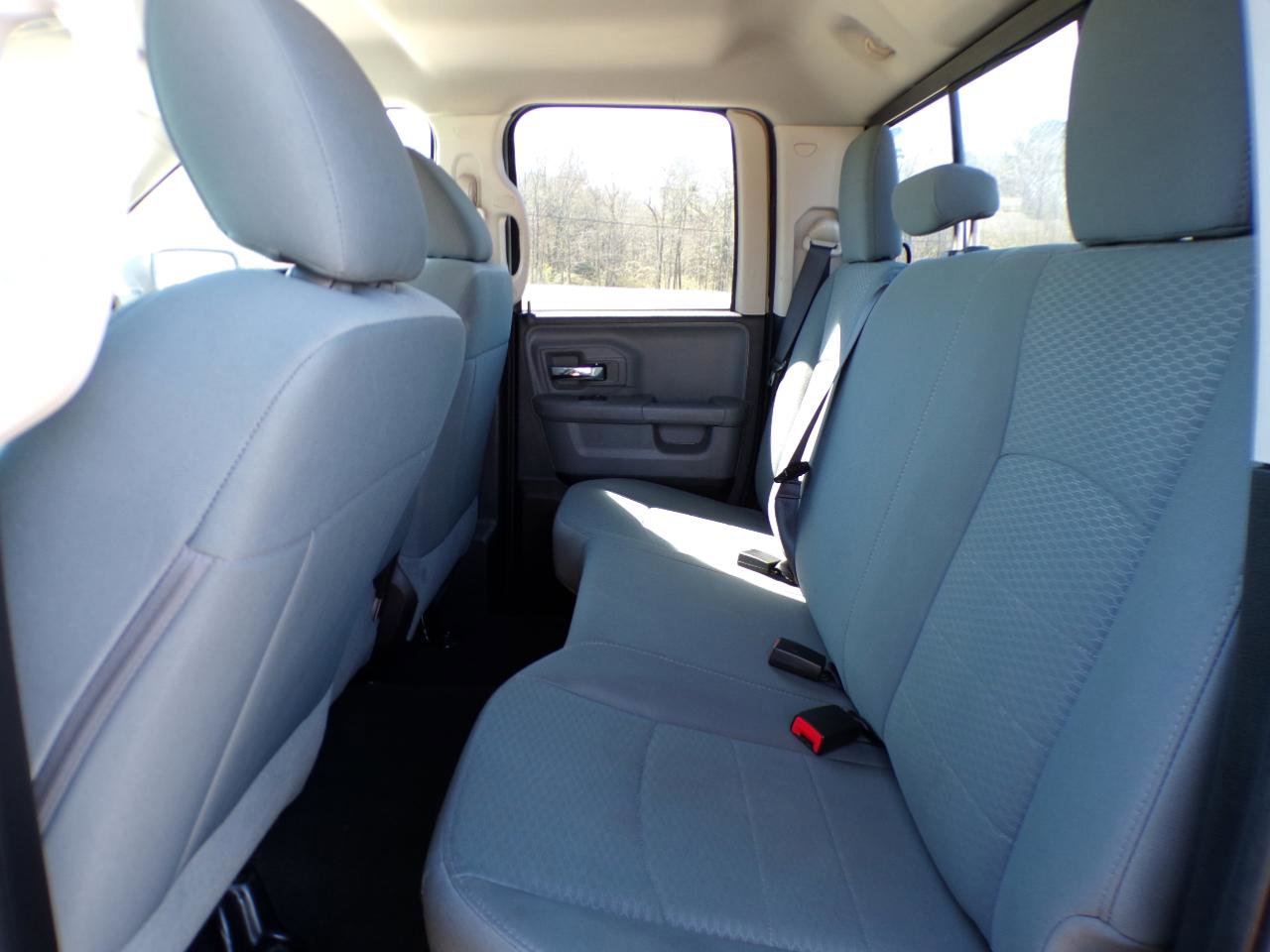 Used 2016 RAM 1500 Classic SLT image 35