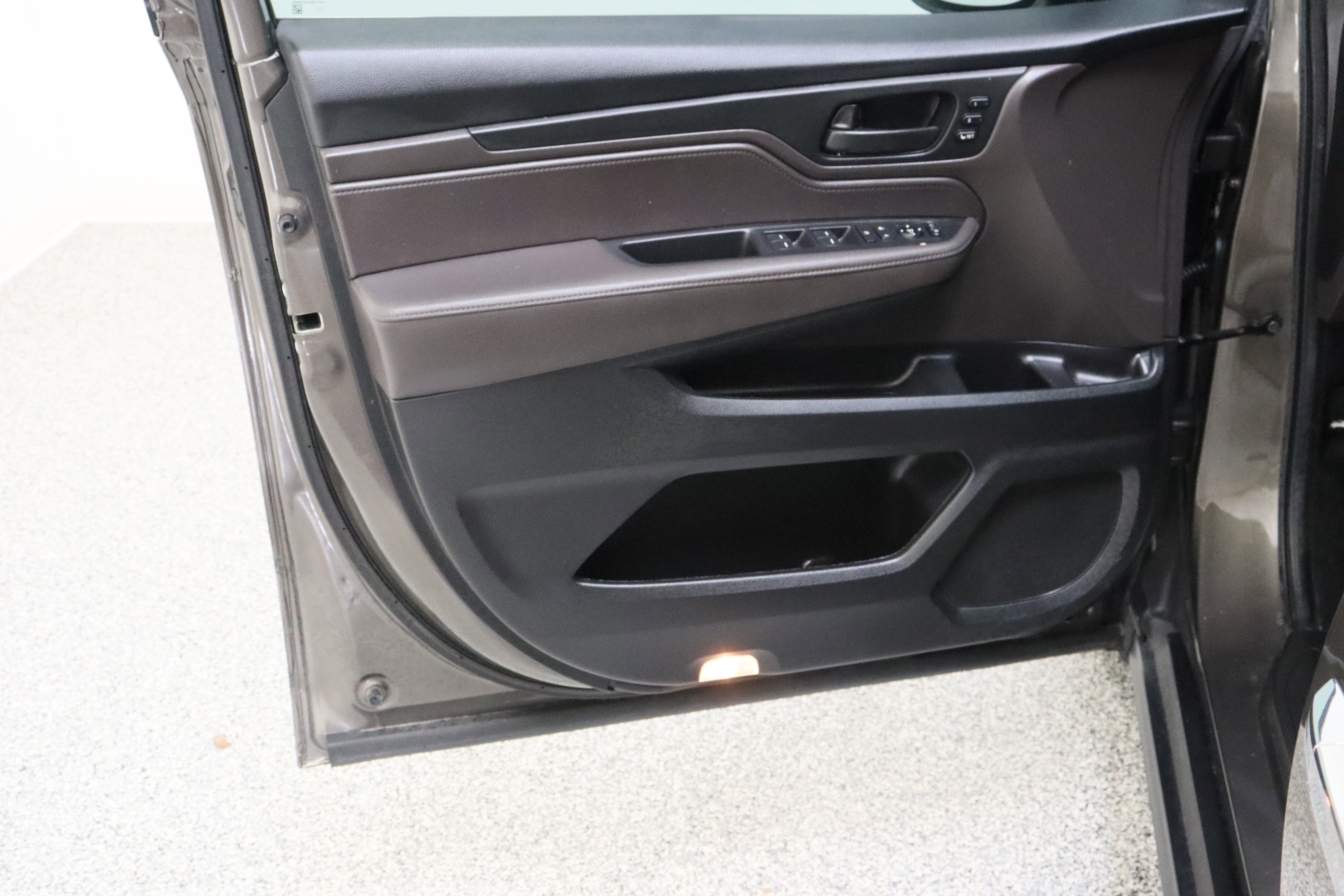 Used 2022 Honda Odyssey EX-L image 12