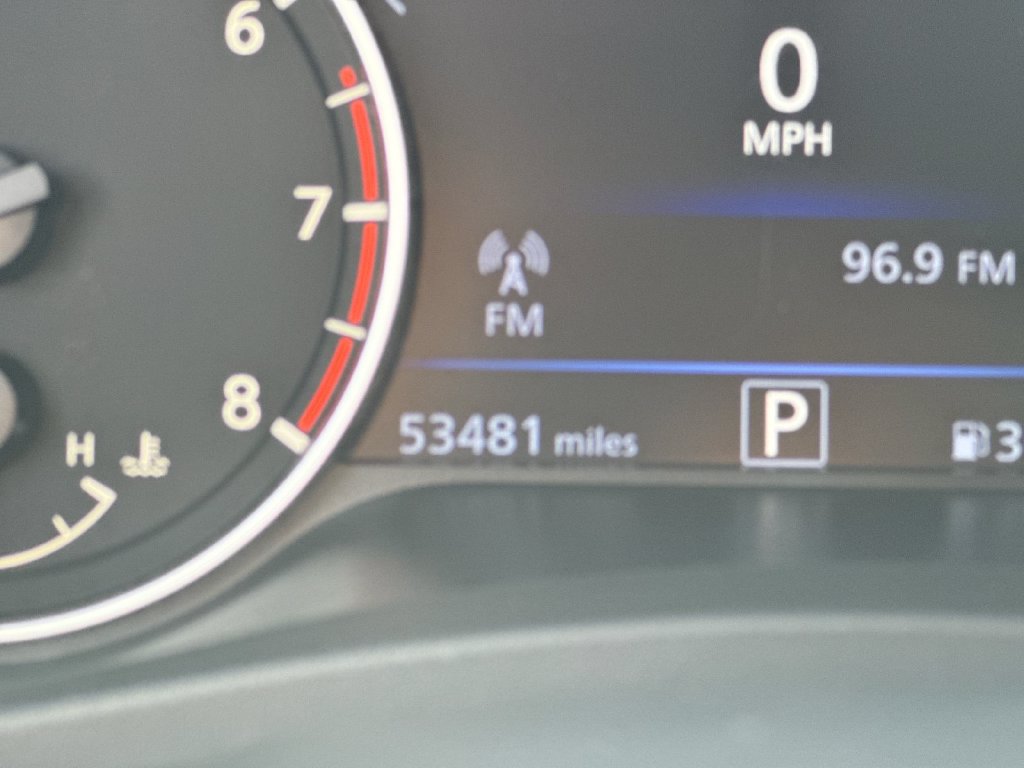 Used 2025 Nissan Altima 2.5 SV AWD/4WD image 13